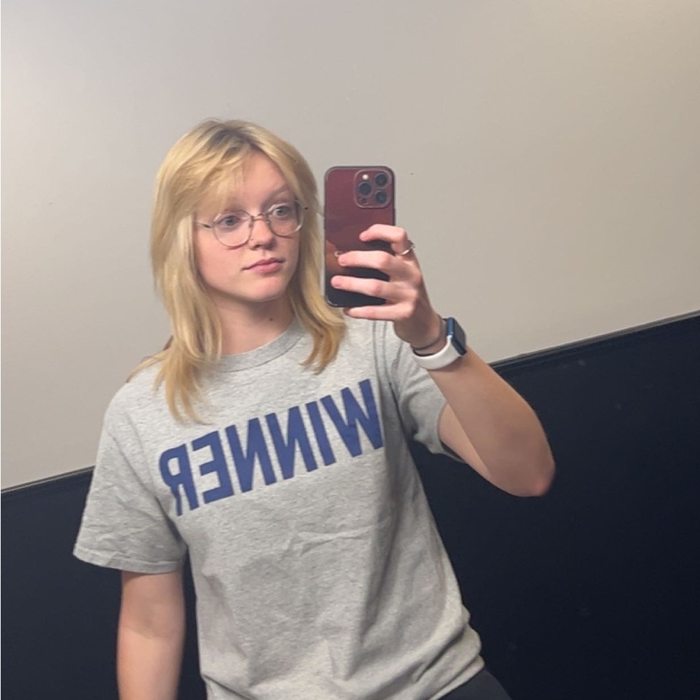 Meet your Posher, Akella